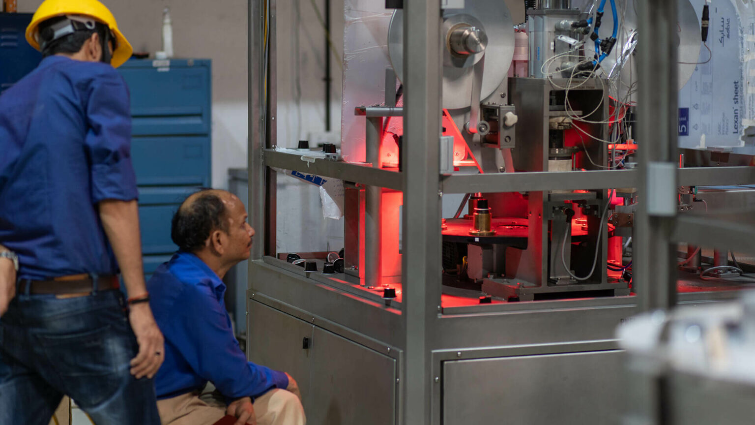 Cybernetik Website Element